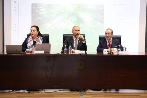 Ferreira, Kessler y Mora inaugurando la jornada.