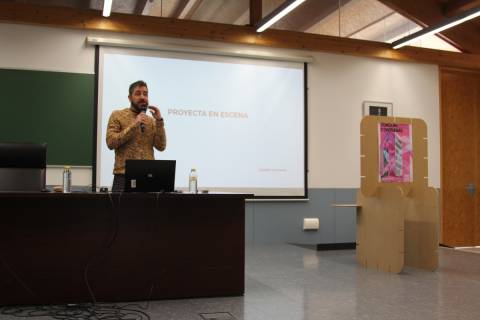 Contreras durante su charla.